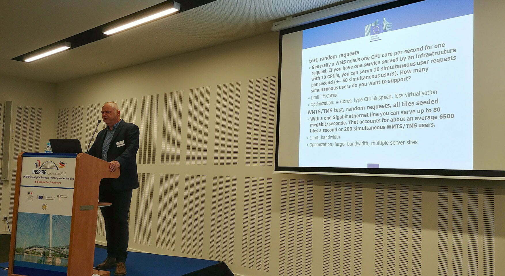 Joeri Robbrecht from DG ENV gives an introduction to the INSPIRE requirements and their impact